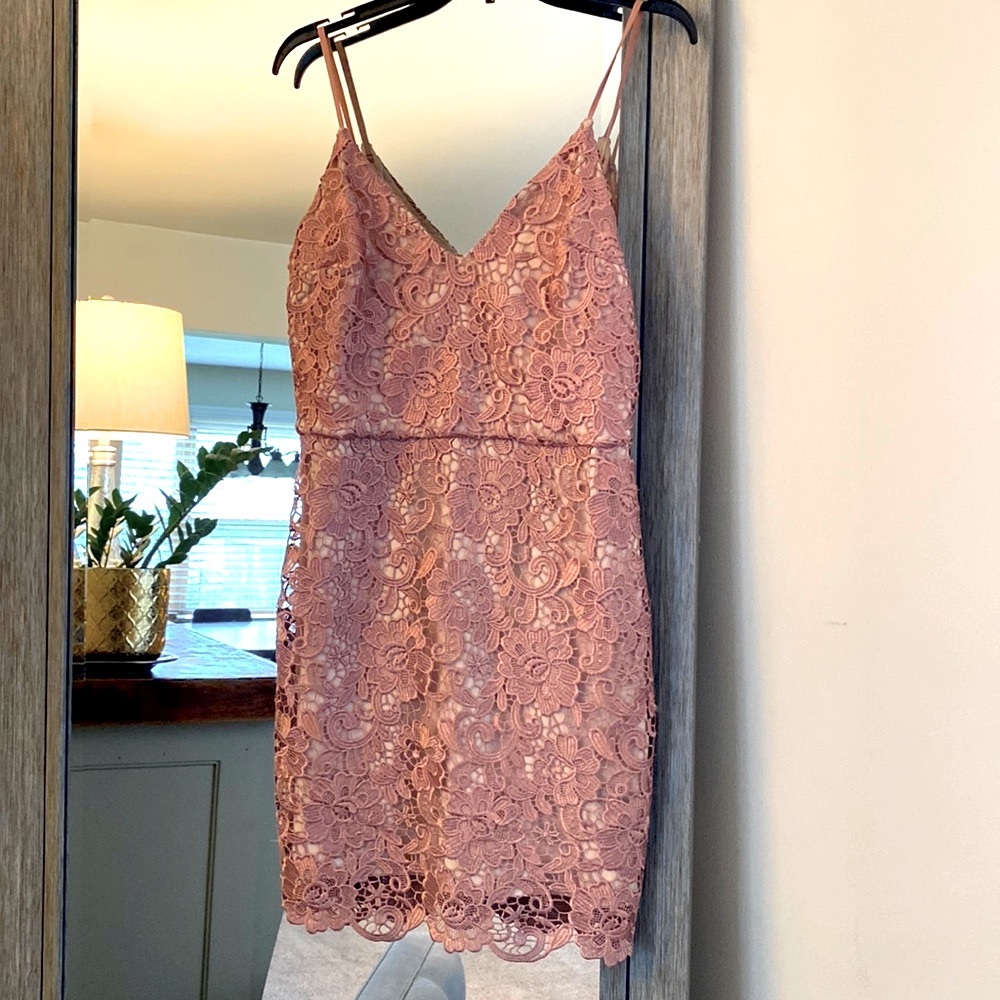 Express, size 10, pink mini dress, full lace, adjs. straps, worn once, perfect!!